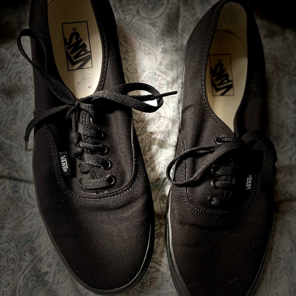 Mens Black Vans size 10